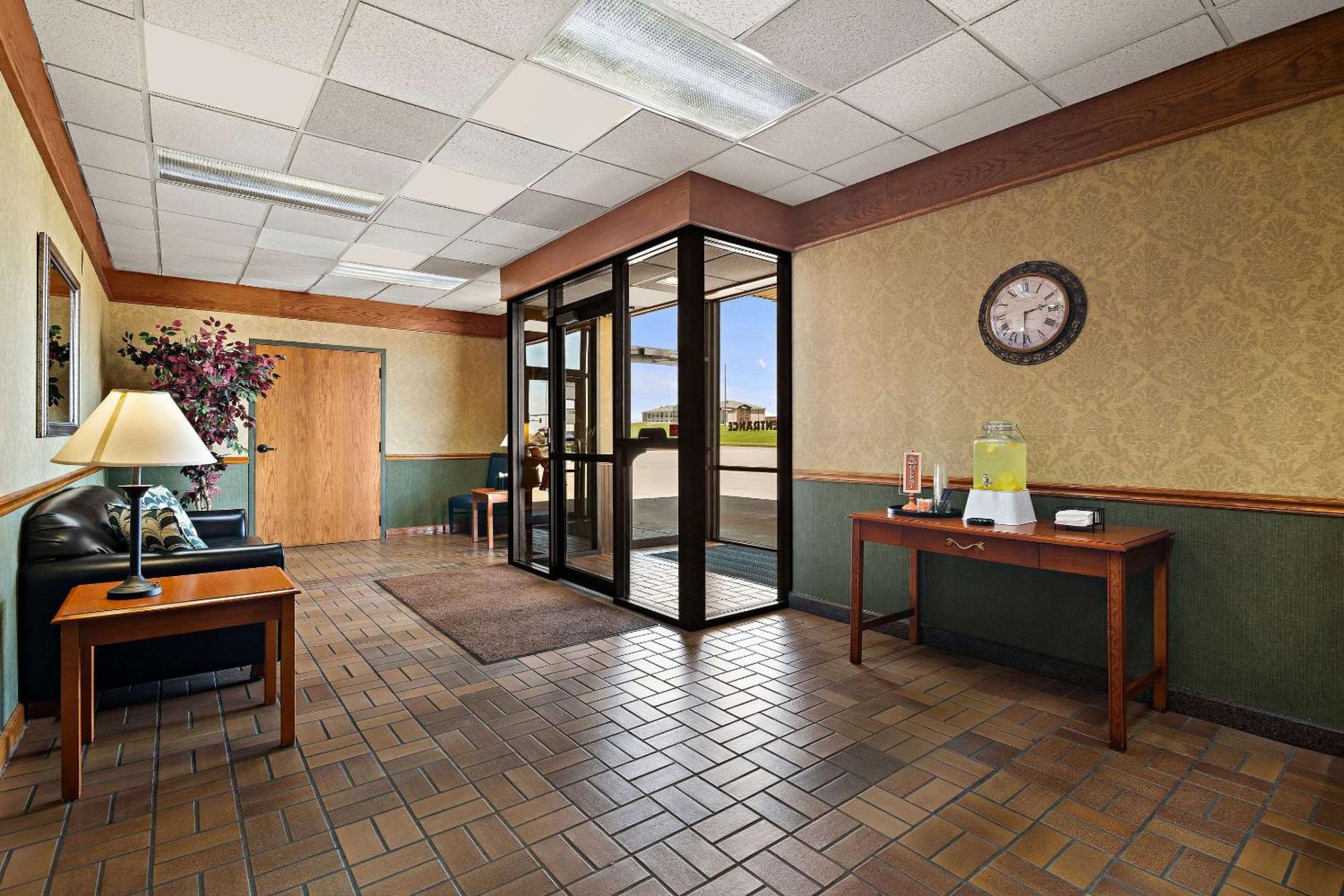 Rodeway Inn McPherson Kültér fotó